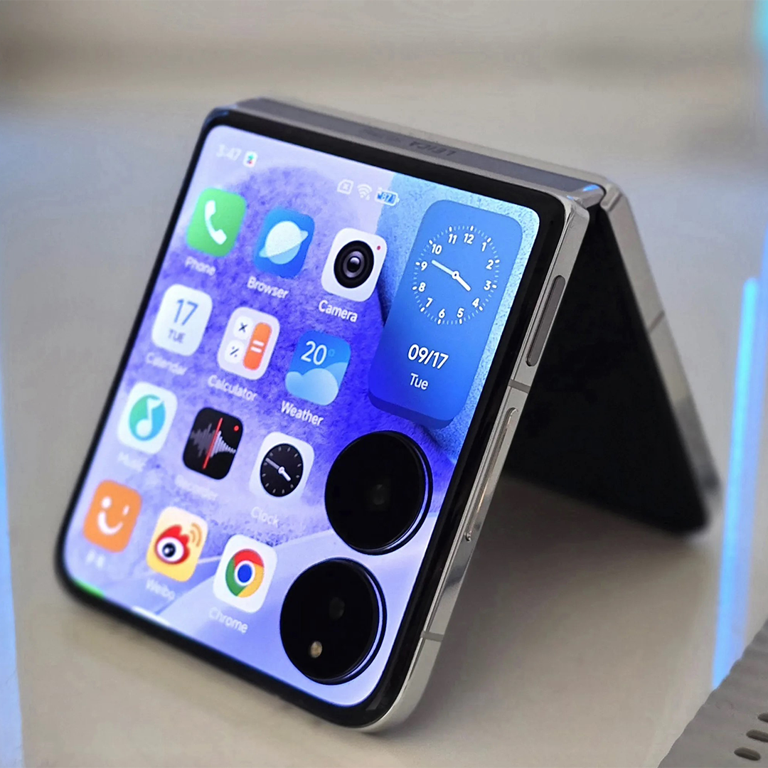 Xiaomi Mix Flip 2 China Version